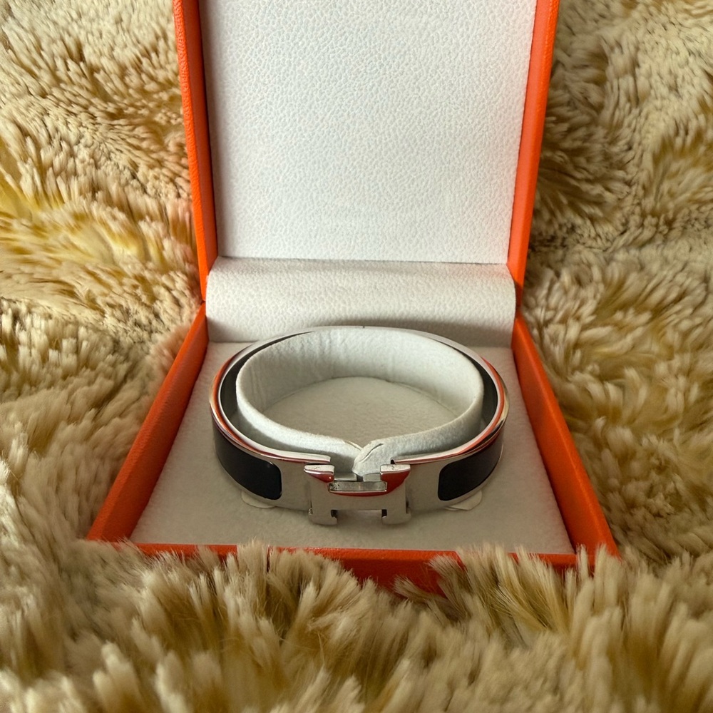 Hermes Shiny Silver-Tone Bracelet Clasp PM
